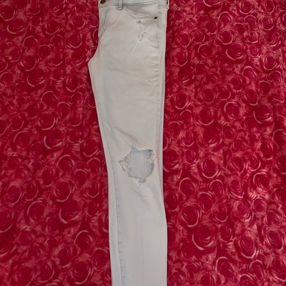 Like New A&F Harper Low Rise Ankle - Picture 2 of 4